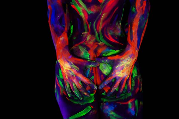 Painting the Perfect Date Night: Turning Your Body into the Ultimate Canvas