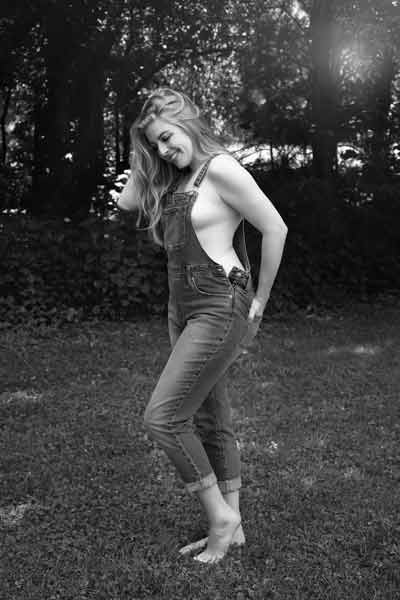 Outdoor Boudoir Portraits Capturing Raw Passion Franklin TN